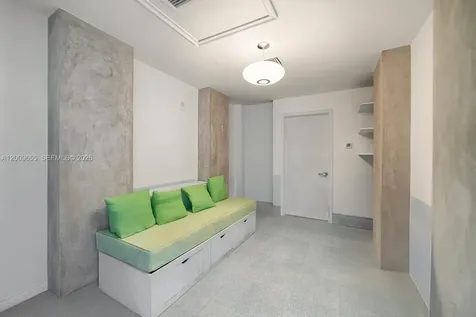 5801 Collins Avenue Miami Beach FL 33140