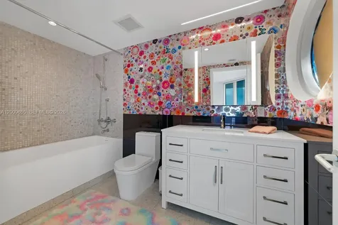 5801 Collins Avenue Miami Beach FL 33140