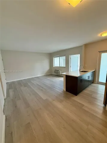 1525 Michigan Avenue Miami Beach FL 33139