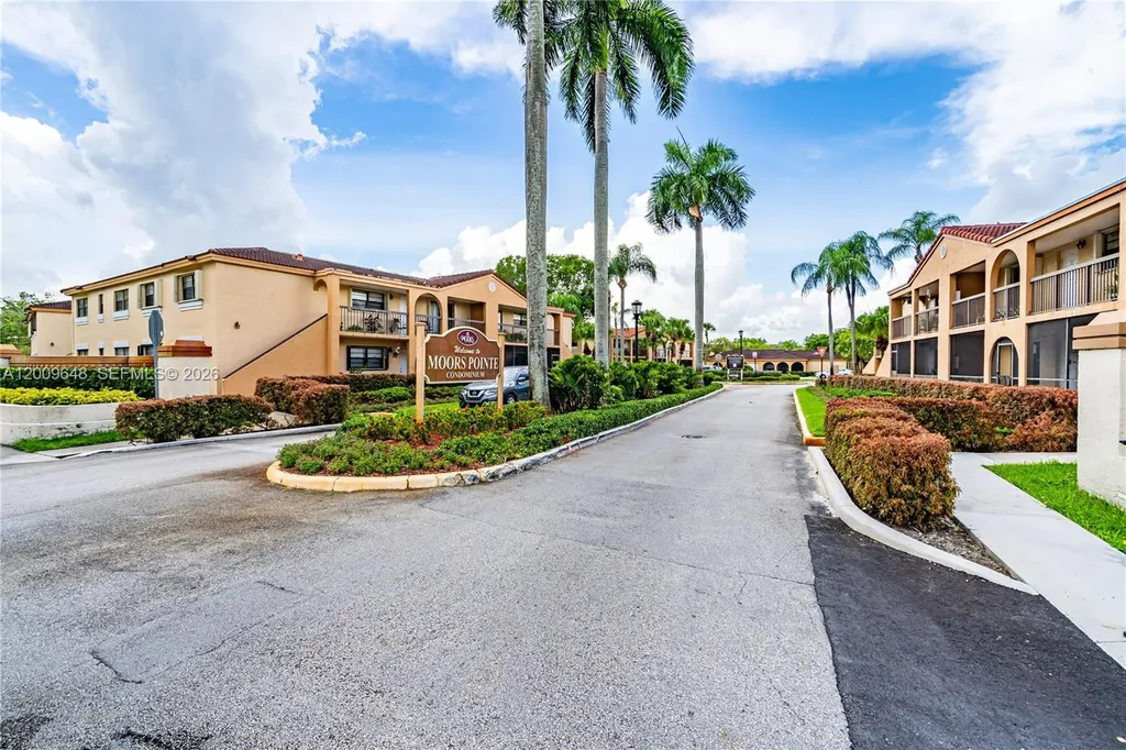 18206 Mediterranean Boulevard Hialeah FL 33015