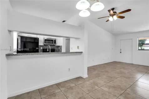 18206 Mediterranean Boulevard Hialeah FL 33015