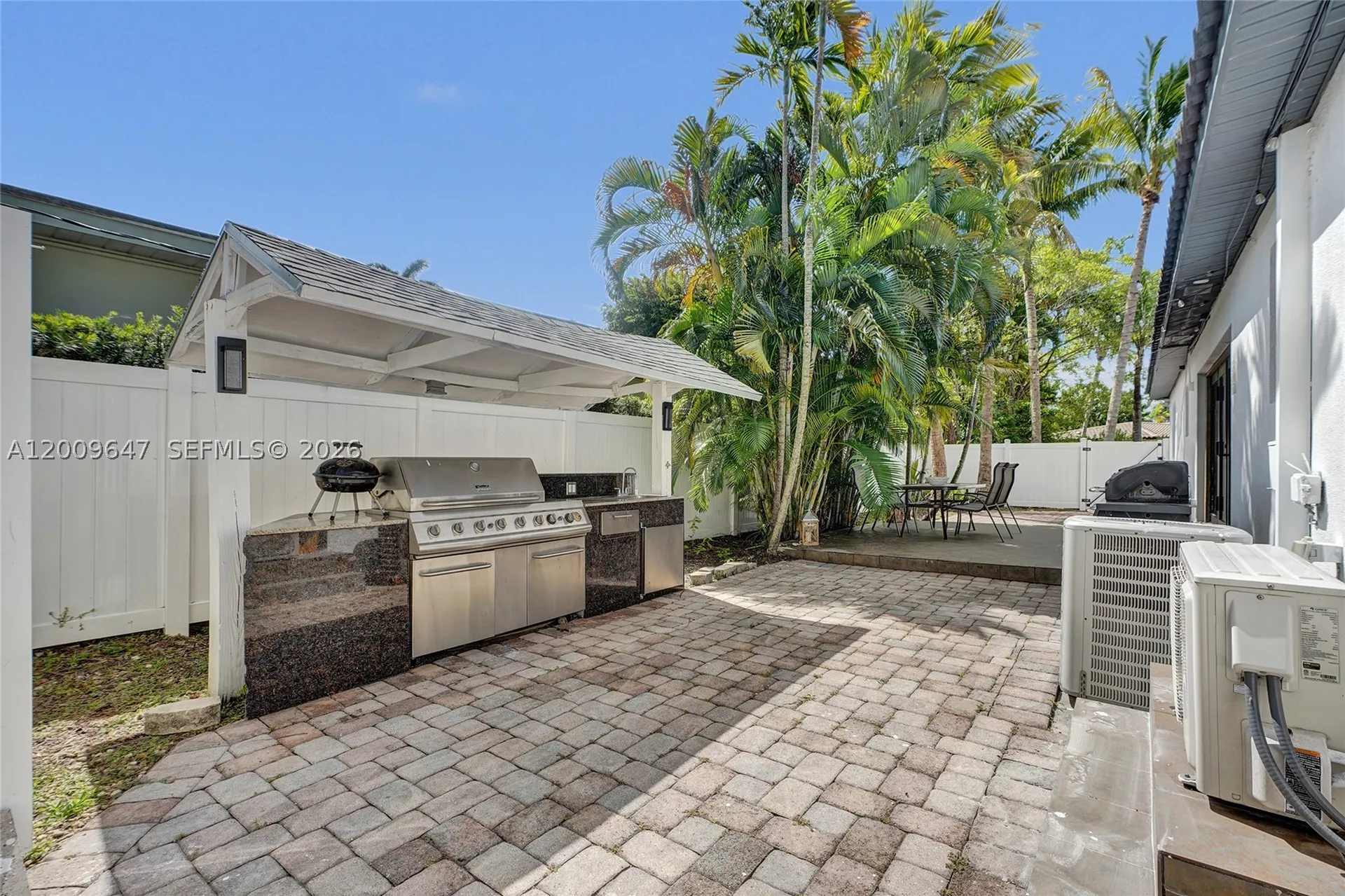 707 N 13 Avenue Hollywood FL 33019