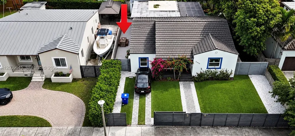 2425 SW 21st Terrace Miami FL 33145