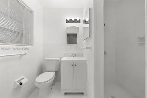 840 SW 7th Street Miami FL 33130