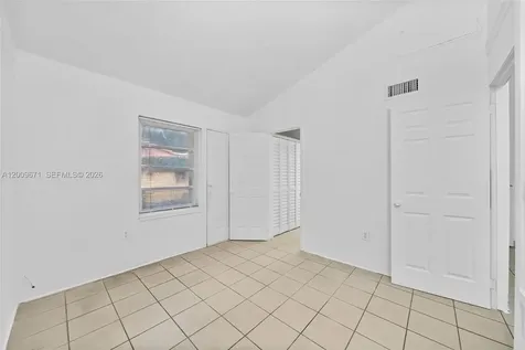 840 SW 7th Street Miami FL 33130