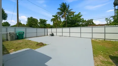 10200 NW 21st Court Miami FL 33147