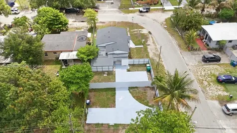 10200 NW 21st Court Miami FL 33147