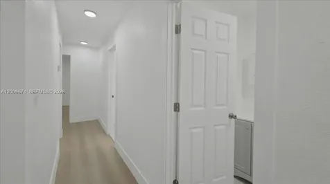 2129 NW 59th Street Miami FL 33142