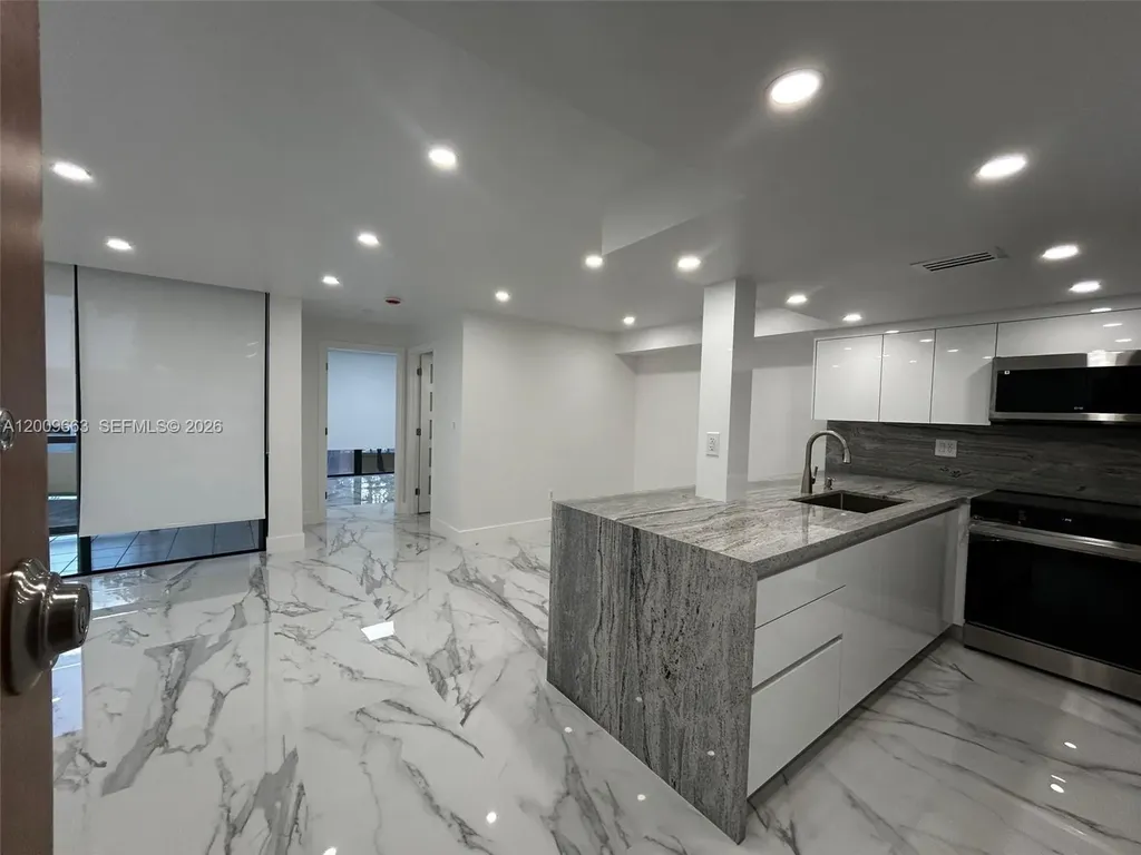 11790 SW 18th Street Miami FL 33175