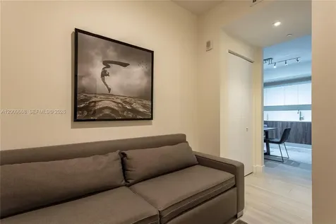 2960 NE 207th Street Aventura FL 33180