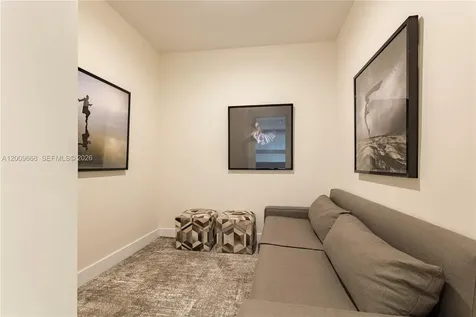 2960 NE 207th Street Aventura FL 33180