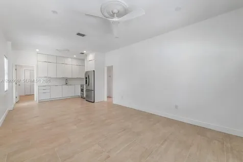3759 Florida Avenue Coconut Grove FL 33133