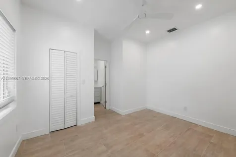 3759 Florida Avenue Coconut Grove FL 33133
