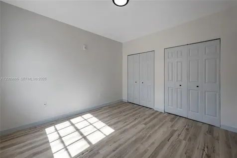 1132 NW 3rd Street Miami FL 33128
