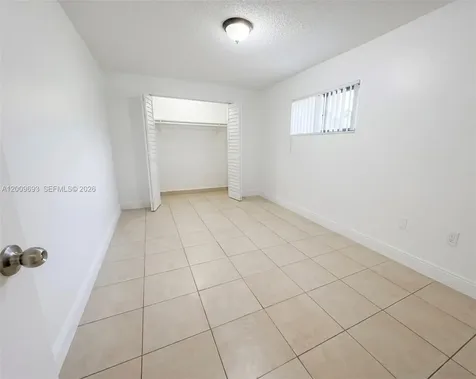 718 SW 11th Avenue Miami FL 33130