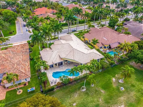 2477 Poinciana Drive Weston FL 33327