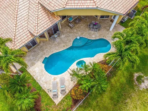 2477 Poinciana Drive Weston FL 33327