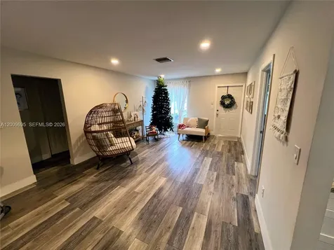 12906 SW 52nd Street Miami FL 33175
