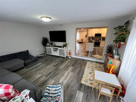 12906 SW 52nd Street Miami FL 33175