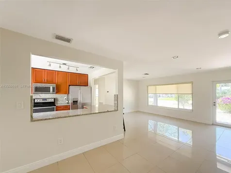 321 NE 29th Street Boca Raton FL 33431