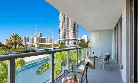 2602 E Hallandale Beach Boulevard Hallandale Beach FL 33009