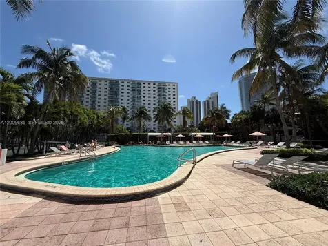 Sunny Isles Beach FL 33160