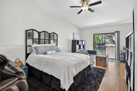 4283 S Pine Island Road Davie FL 33328
