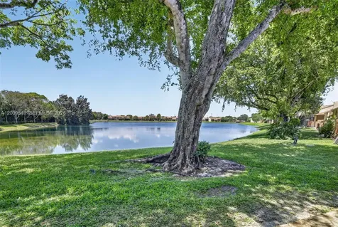4283 S Pine Island Road Davie FL 33328