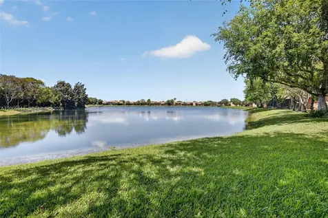 4283 S Pine Island Road Davie FL 33328