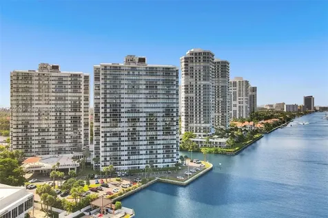 20515 E Country Club Drive Aventura FL 33180