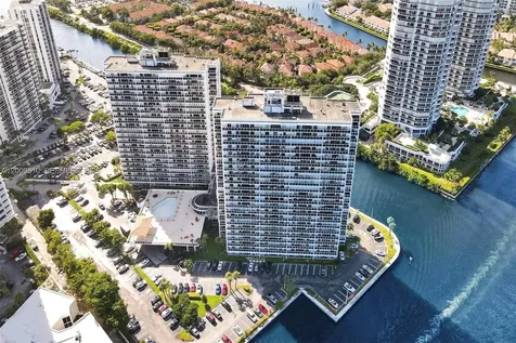 20515 E Country Club Drive Aventura FL 33180