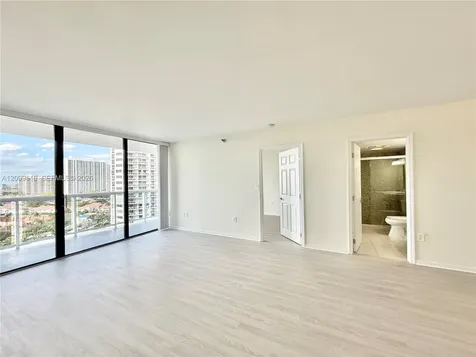 20515 E Country Club Drive Aventura FL 33180