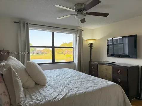 10467 Sunrise Lakes Boulevard Sunrise FL 33322