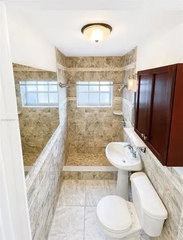 1121 NE 2nd Street Fort Lauderdale FL 33301