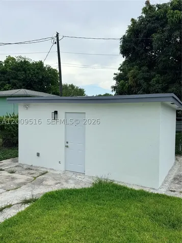 1221 NW 75th Street Miami FL 33147