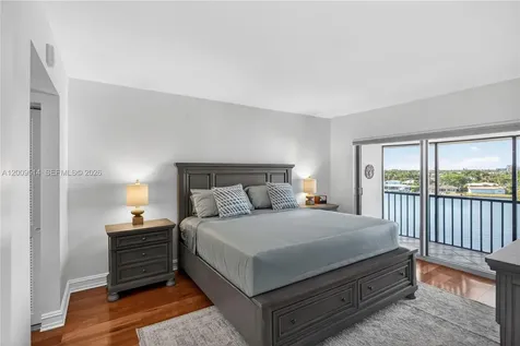1839 Middle River Drive Fort Lauderdale FL 33305