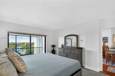 1839 Middle River Drive Fort Lauderdale FL 33305