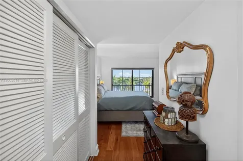 1839 Middle River Drive Fort Lauderdale FL 33305