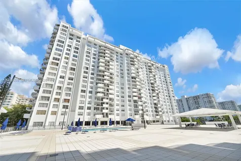 2780 NE 183rd Street Aventura FL 33160