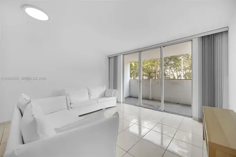 2780 NE 183rd Street Aventura FL 33160