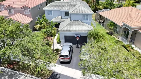 1114 Tupelo Way Weston FL 33327