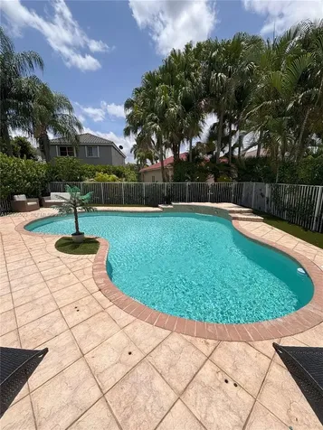 1114 Tupelo Way Weston FL 33327