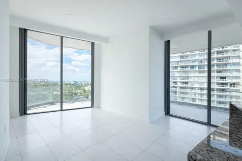 175 SE 25th Road Miami FL 33129