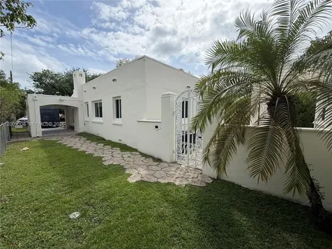 533 Minorca Avenue Coral Gables FL 33134