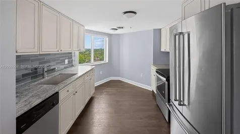 280 SW 20th Road Miami FL 33129