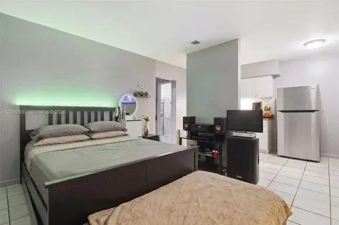 16030 NE 19th Place North Miami Beach FL 33162