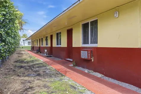 16030 NE 19th Place North Miami Beach FL 33162