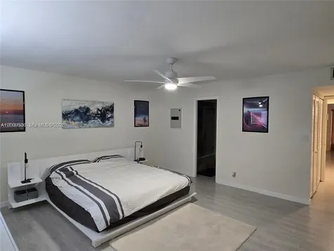 295 Jacaranda Drive Plantation FL 33324