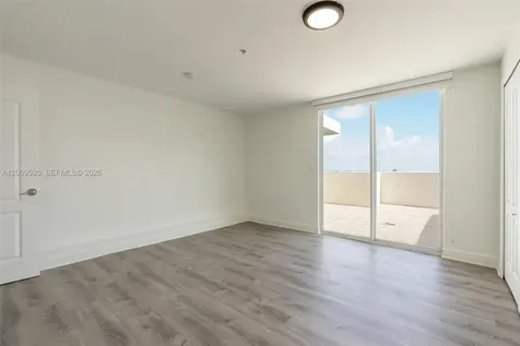 2400 SW 27th Avenue Miami FL 33145