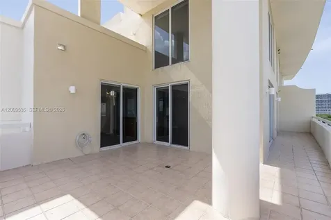 2400 SW 27th Avenue Miami FL 33145